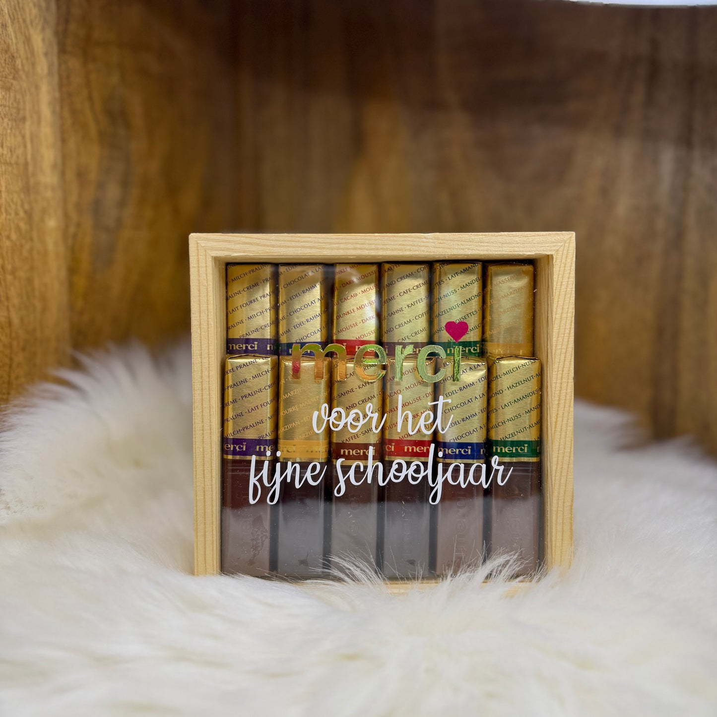 Houten box ‘Merci voor het fijne schooljaar’