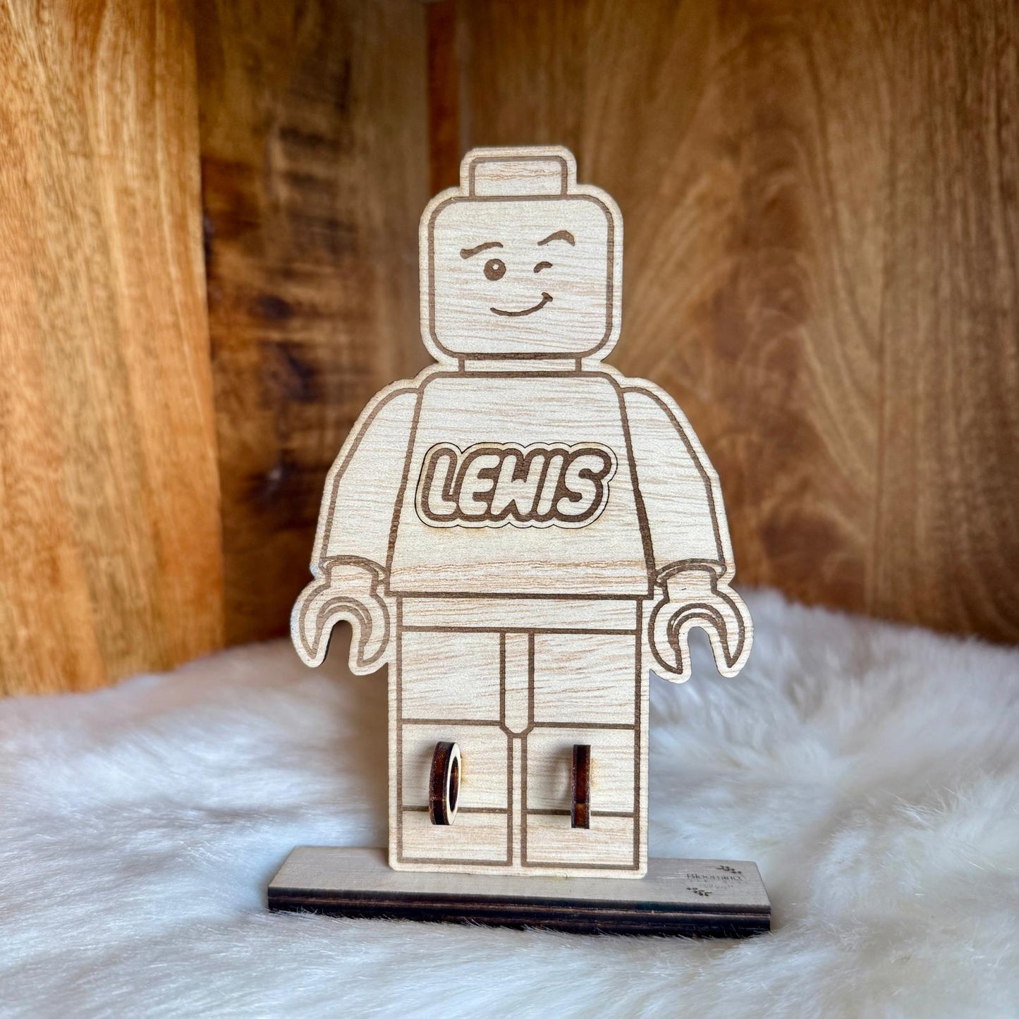 Houten figuur met naam (geldcadeau)